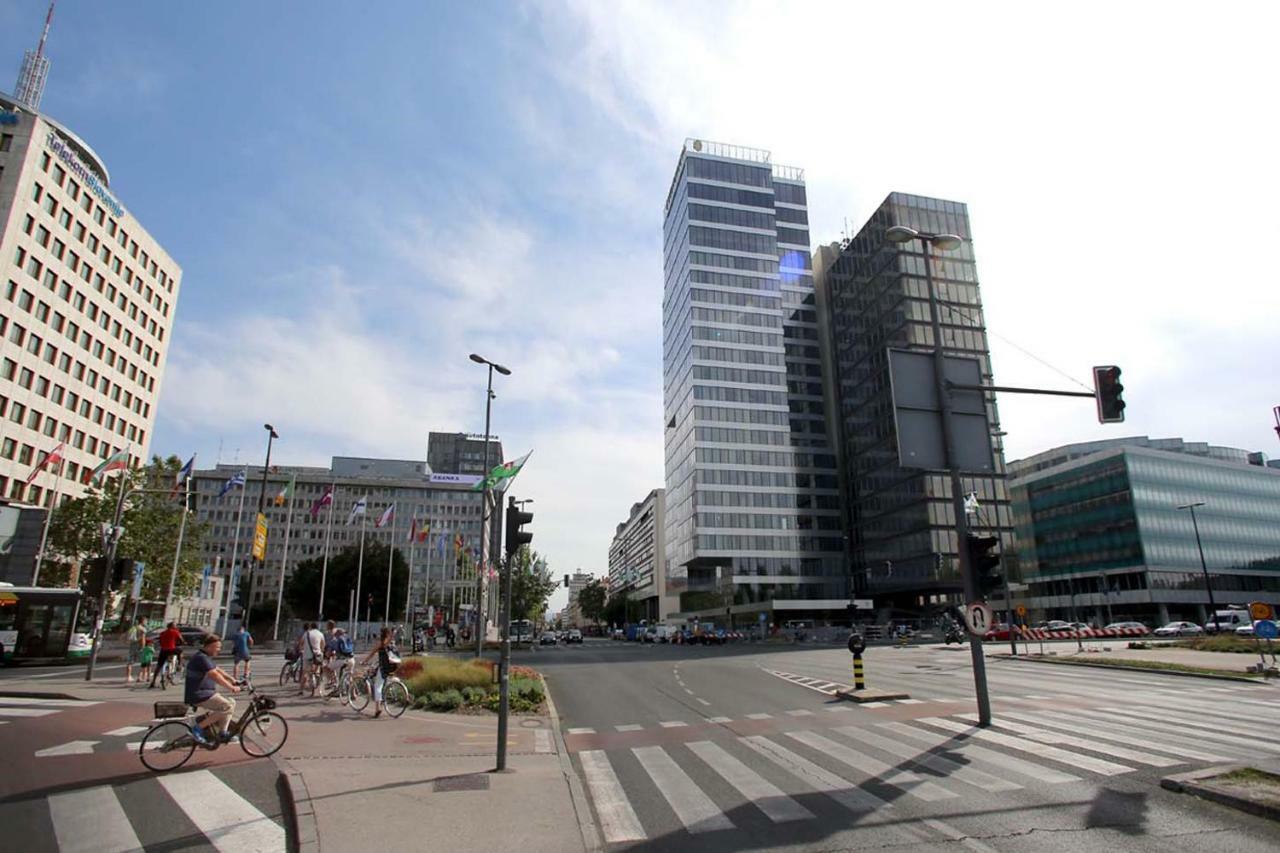Skyscraper Apartment Tour As Ljubljana Extérieur photo