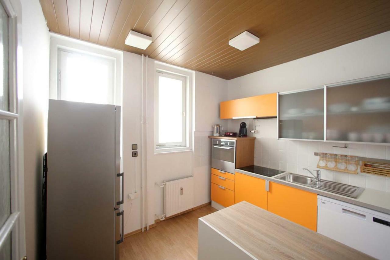 Skyscraper Apartment Tour As Ljubljana Extérieur photo